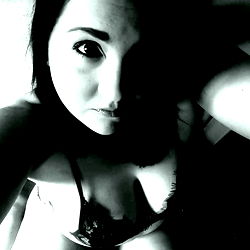 OnlyFans Model Anna Foster, 23, Female