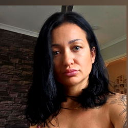 InnerVixen89 - Australian OnlyFans Model