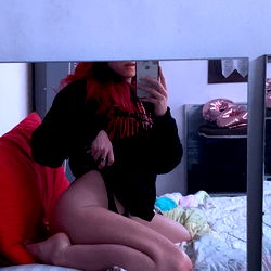 OnlyFans Model in Bedroom Mirror Reflection