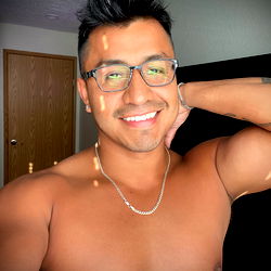 Adan in a Shirtless Selfie