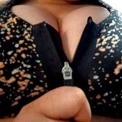 Ms Sweet Hatty: Stunning OnlyFans Model, Inside Your Computer