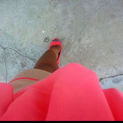 Karmie: Stylish Fashion Model Walking Down the Street