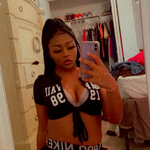 Amari Laโshay photo