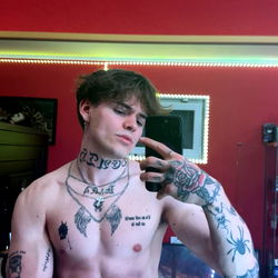 Fitness Model Maurice 👑 - Strong and Sleek, Showcasing Tattoos and Muscles in Germany