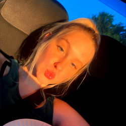 OnlyFans Model Samantha