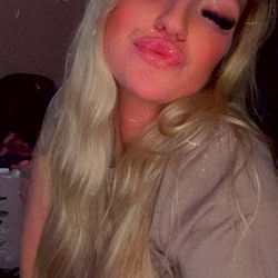 Natalie Blake, OnlyFans Model, 20s