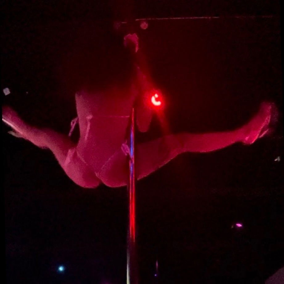 𝒜𝓃𝑔ℯ𝓁 ℬ𝒶𝒷𝓎 photo