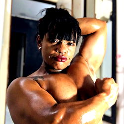 Siacapitu Bodybuilder in Action