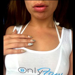 Sophia Sutra - A Free OnlyFans Model