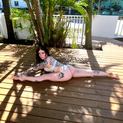 FaithVixxen 🍑 photo