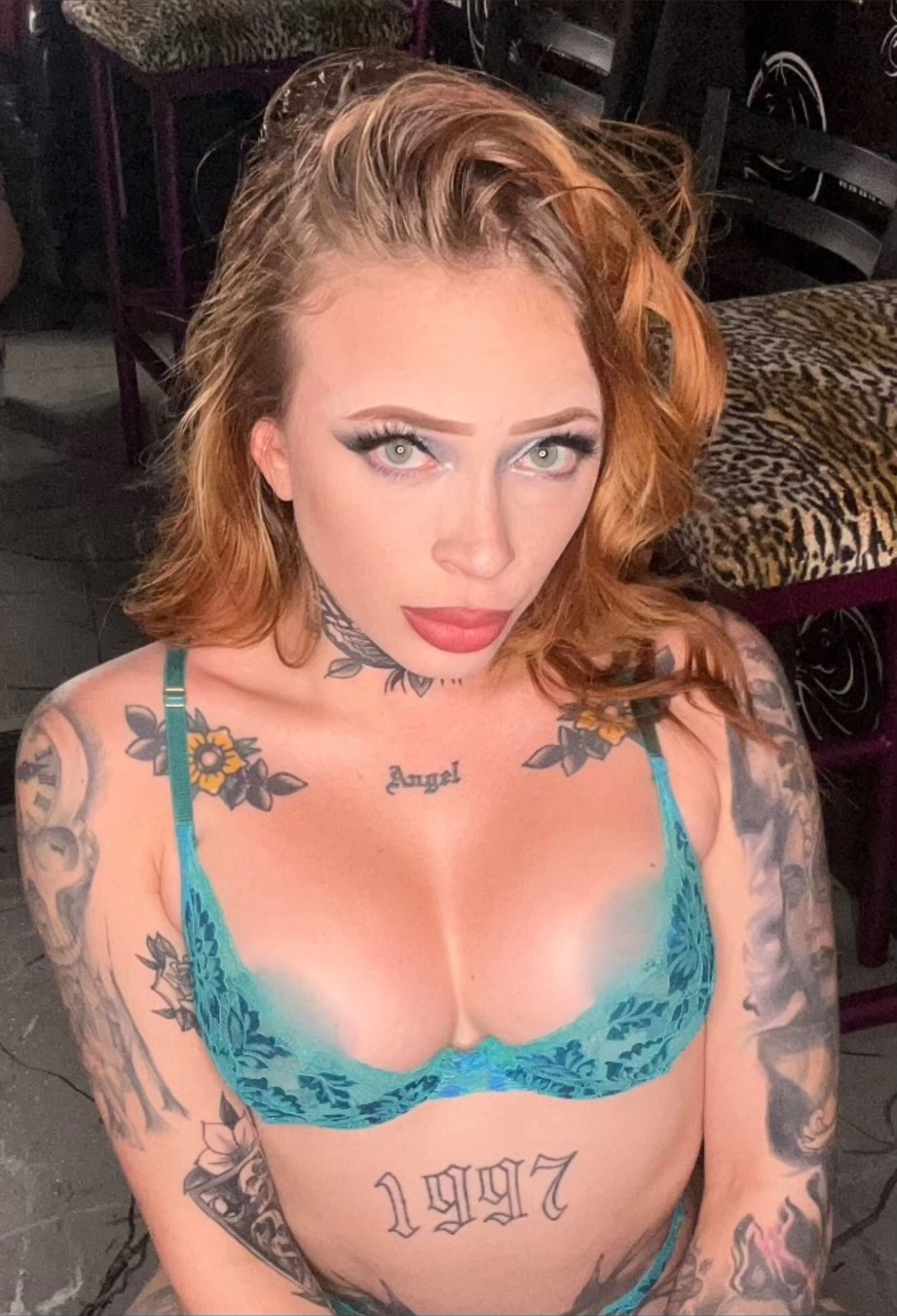 FaithVixxen 🍑 photo