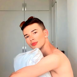 Onlyfans Model LEO JOHNSON in a Stylish Pose