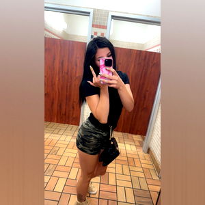 VanessaMfMaxwell๐ photo