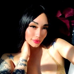 Tatiana Romero, OnlyFans Model - Glamourous Portrait