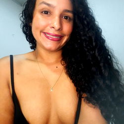 Kelly Johana - Colombian OnlyFans Model