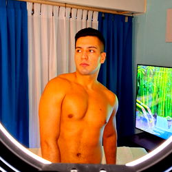 BenXXX in a Mirror Selfie