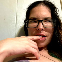 Sultry Selfie of OnlyFans Model LilBabygirl420