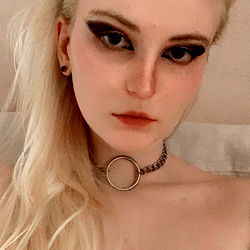 Explore the Enchanting World of Katia on OnlyFans