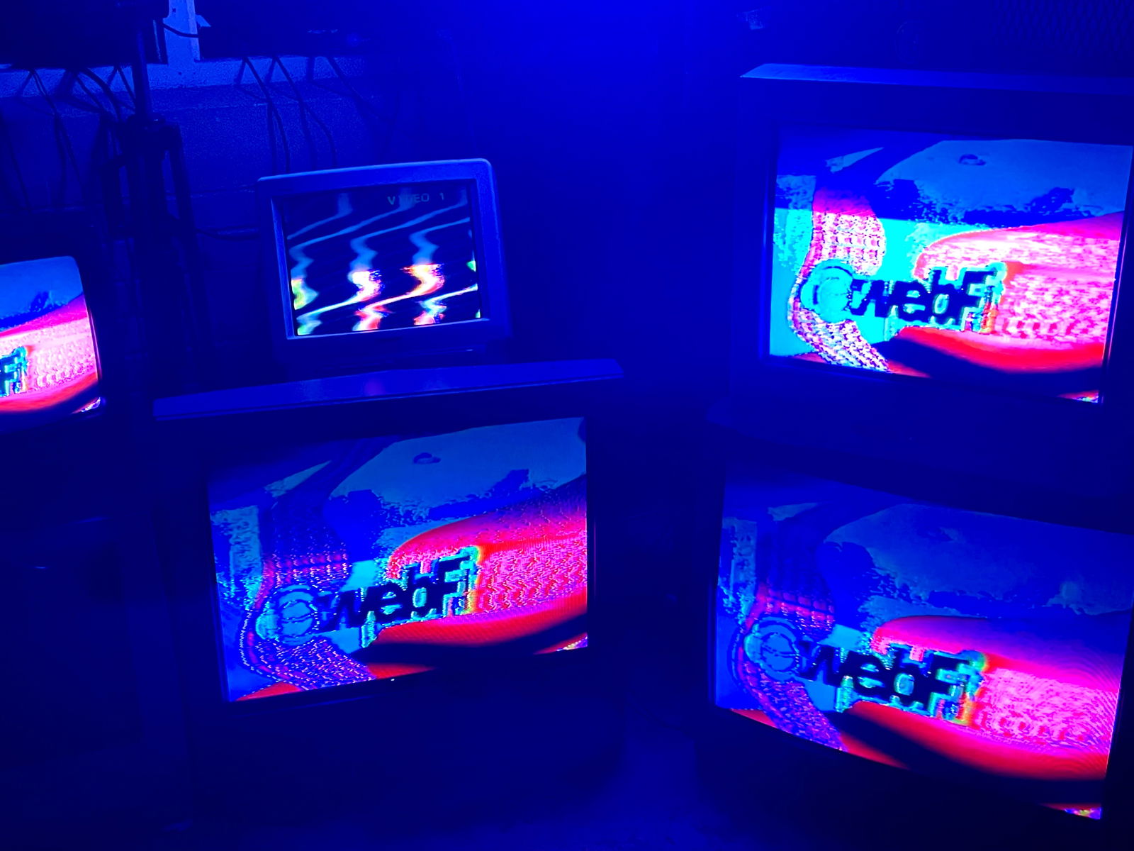 𝕸𝖗𝖘. 𝕭𝖆𝖕𝖍𝖔𝖒𝖊𝖙 🦇🩸👑 photo