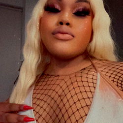 Age-defying beauty with OnlyFans connection