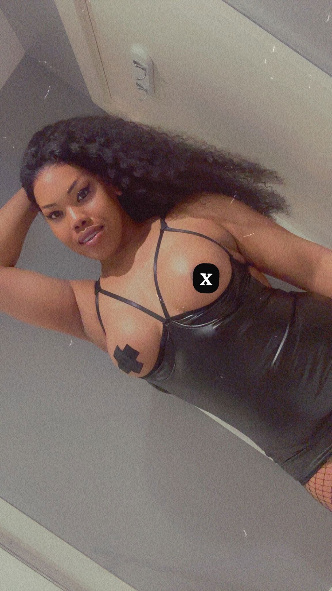 🦄 Kylie  E Registe 🦋 photo