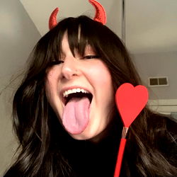 Eva Knight, a popular OnlyFans model