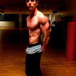 Jamie: OnlyFans Model Striking a Pose in Gym