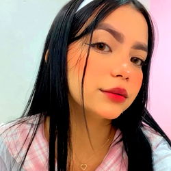 Abby, A Colombian Influencer