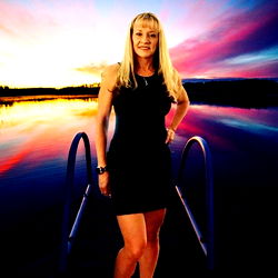 Fitness Model Mandi Mayes: An Interview on Her Favorite Workouts