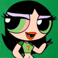 Olive Green, the Canuckle Cosplayer