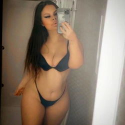 Arsx020 - Model of OnlyFans, Showing Off in a Bathrobe