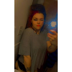 Ali, OnlyFans Model in Grey Shirt and Shorts