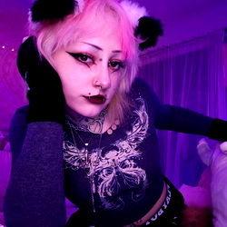 Model Photoshoot with Angel Anarchy