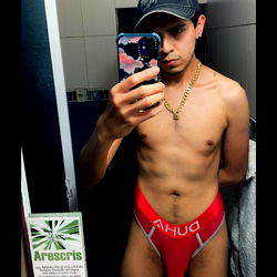 Shirtless OnlyFans Model in Bathroom