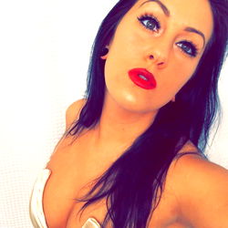 Dani, an Onlyfans Model, Showcases Her Style