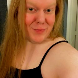 Explore the Seductive World of Alyx Marshall on Free OnlyFans