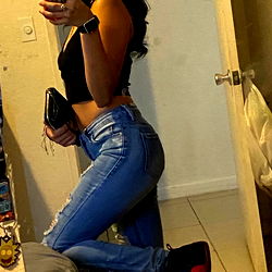 Isabel, the OnlyFans Model