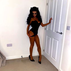 UK DOLL, Alluring in Her Boudoir