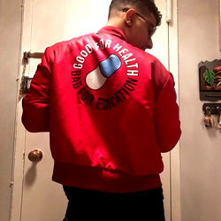 Fans of Angryaracinido, a fashion blog by a New York-based model