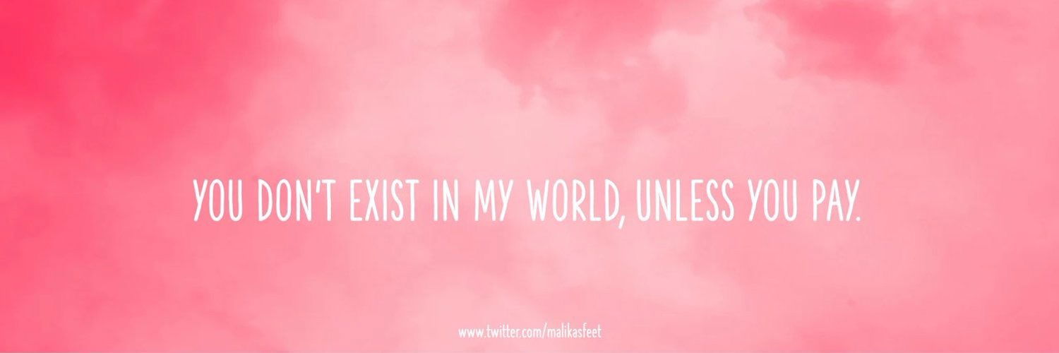 Daily dose of feetish 🦶🏼 photo