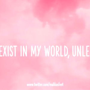 Daily dose of feetish ๐ฆถ๐ผ photo