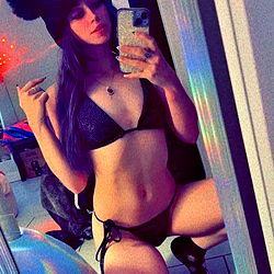 Violette Sins 🦋✨ OnlyFans Model