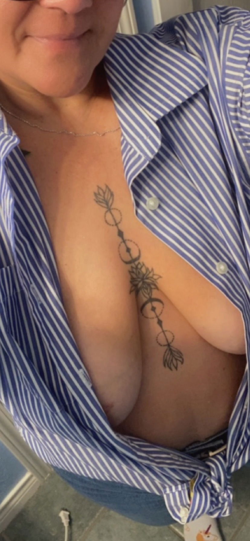 MARIPOSA LATTINA photo