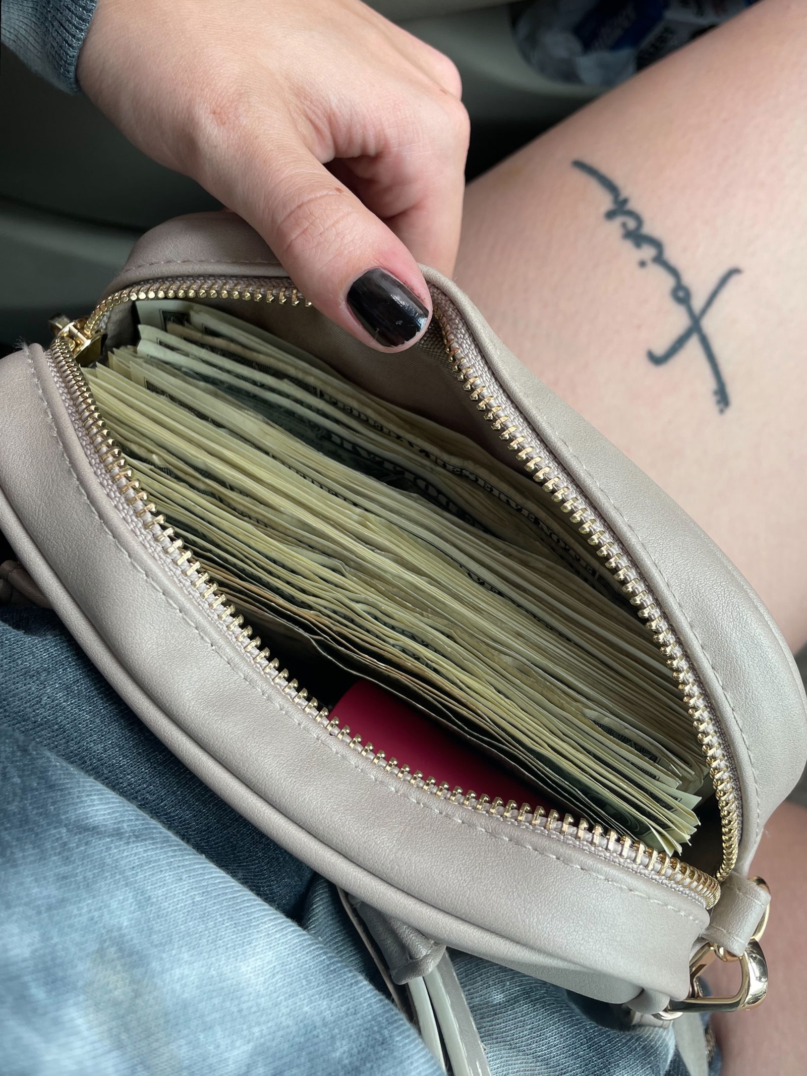 Stripping Ana 💃🏼 photo