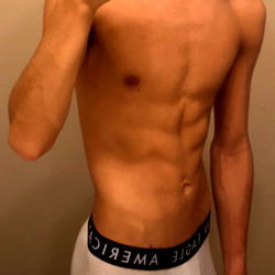 Fitness-Model Arlo, 23 - Houston