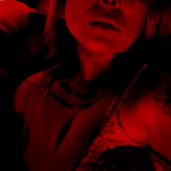 Rhedd.Ghost: A Model's Erotic Photoshoot