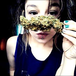 A Fun and Relatable Smoke Session