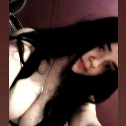 OnlyFans Model | Tasteful & Sensual