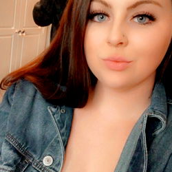 Photograph of a Young Female Model in Miami, FL