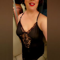 OnlyFans Model Taylor Renee Showcasing Her Stunning Lingerie in Black and White